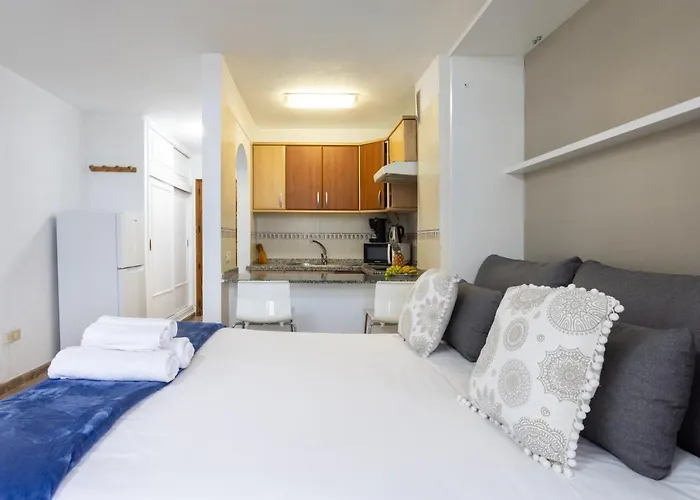 Home2book Ocean View Cristianos *